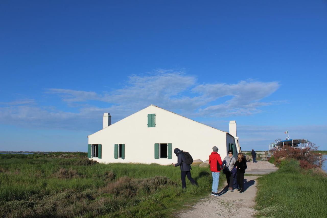 Casa Vacanze “ La Terrazza “ Comacchio Exteriör bild